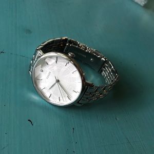 Silver Incandesa Fossil Watch 🗝 Diamond Marker